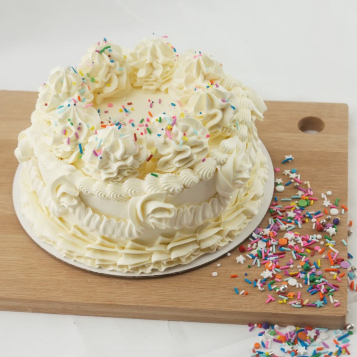 Cake Vanilla - Birthday Sprinkle Cake – Jackie's Creative Cakes and Sweets